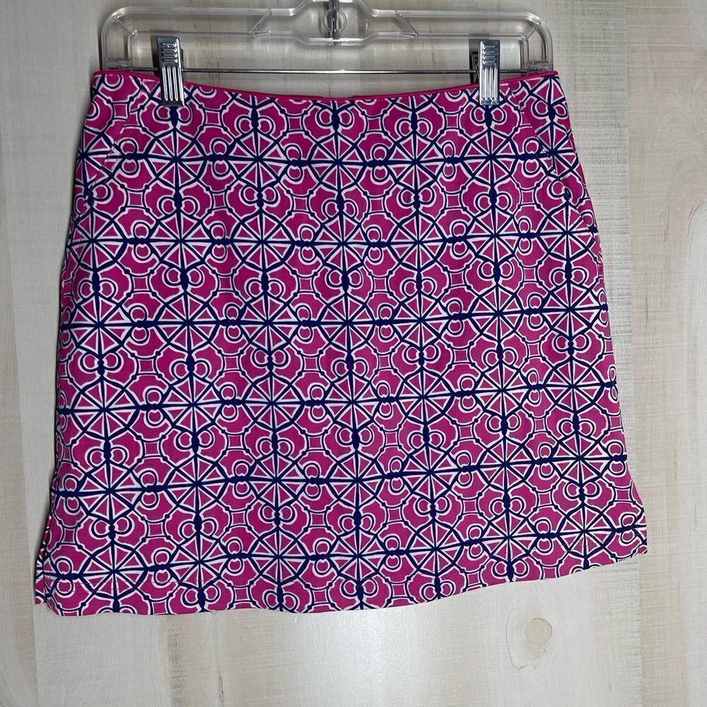 Vineyard Vines pink blue skirt, size 2